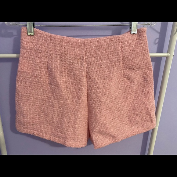 Pearls Button Front Shorts (Pink) - Picture 7 of 8